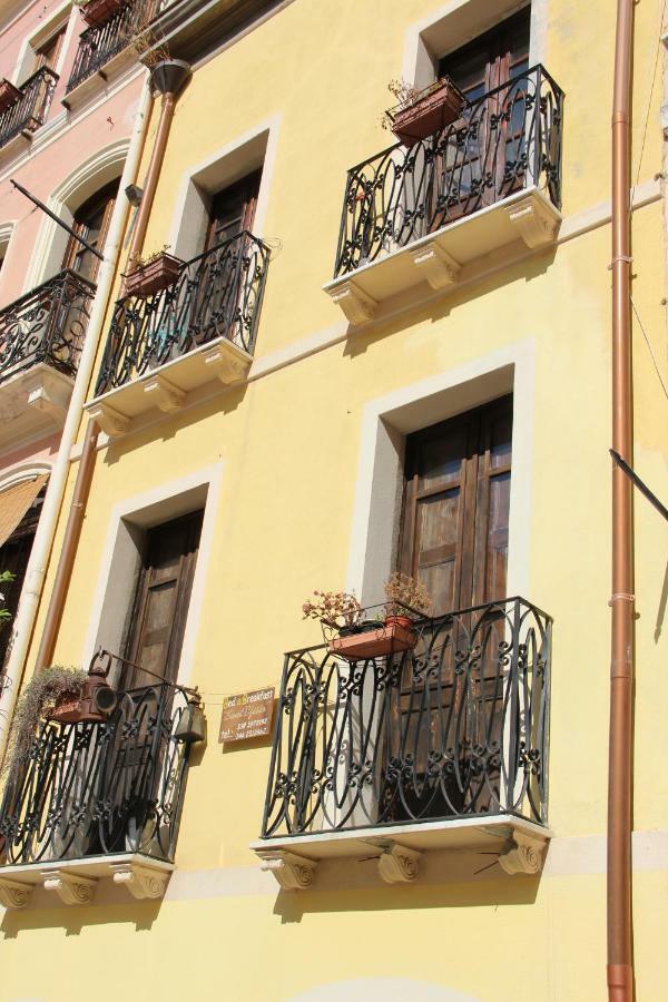 Sant Efisio Host Hotel Cagliari Exterior foto