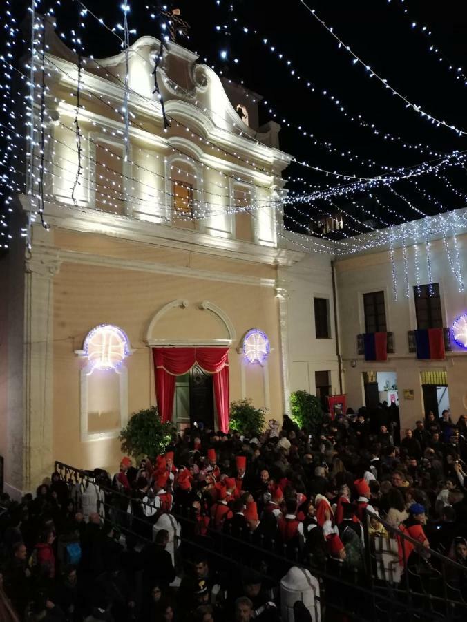 Sant Efisio Host Hotel Cagliari Exterior foto